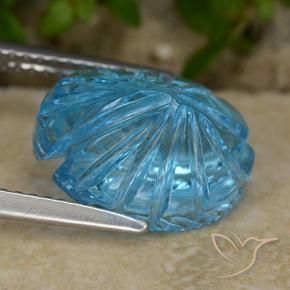 9,17 ctw natürlicher Swiss Blue Topas, Blumen-Schliff, Transparent