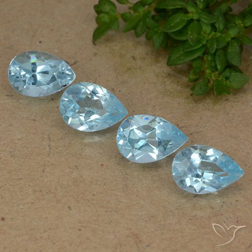 3.08ctw Natürlicher Swiss Blue Topas, Birnenform, VVS-VS