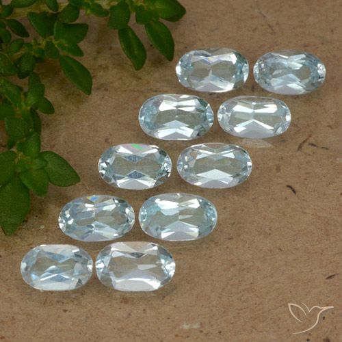 2.71ctw Natürlicher Himmerlblau Topas, Oval, VS