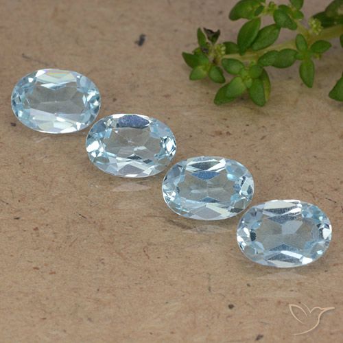 3.66ctw Natürlicher Himmerlblau Topas, Oval, VVS-VS