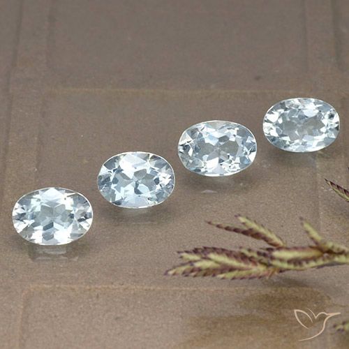 4.44ctw Natürlicher Himmerlblau Topas, Oval, VVS-VS