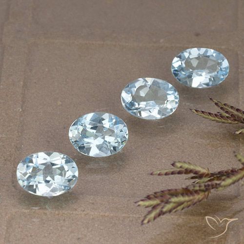 3.62ctw Natürlicher Himmerlblau Topas, Oval, VVS-VS