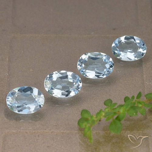 3.72ctw Natürlicher Himmerlblau Topas, Oval, VVS-VS