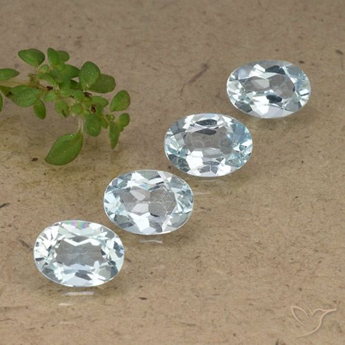 3.94ctw Natürlicher Himmerlblau Topas, Oval, VVS-VS