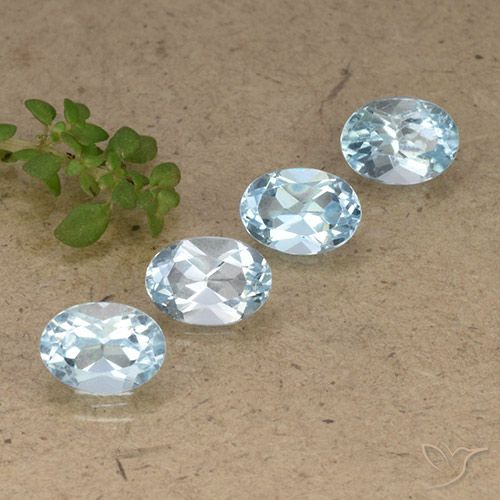 4.08ctw Natürlicher Himmerlblau Topas, Oval, VVS-VS