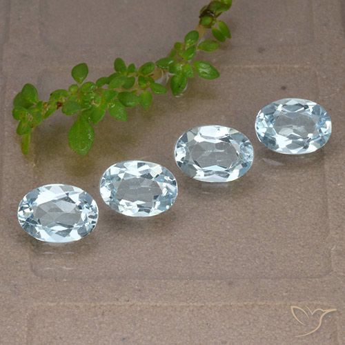 3.78ctw Natürlicher Himmerlblau Topas, Oval, VVS-VS