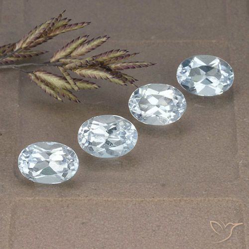 4.12ctw Natürlicher Himmerlblau Topas, Oval, VVS-VS