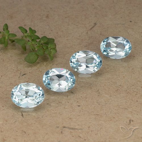 3.97ctw Natürlicher Himmerlblau Topas, Oval, VVS-VS