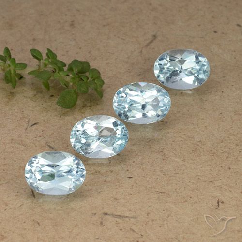 4.71ctw Natürlicher Himmerlblau Topas, Oval, VVS-VS