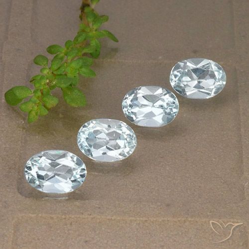 4.12ctw Natürlicher Himmerlblau Topas, Oval, VVS-VS