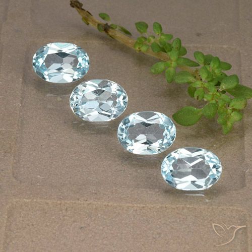 3.63ctw Natürlicher Himmerlblau Topas, Oval, VVS-VS