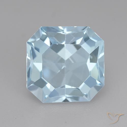 5.73ct Natürlicher Himmerlblau Topas, Smaragdschliff, VVS-VS