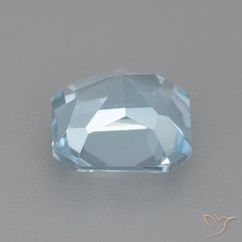 9,17 ctw natürlicher Himmerlblau Topas, Oktagonschliff, VVS