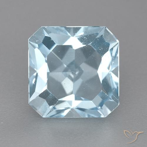 3.29ct Natürlicher Himmerlblau Topas, Smaragdschliff, VVS-VS