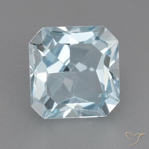 3.02ct Natürlicher Himmerlblau Topas, Smaragdschliff, VVS