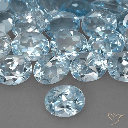 2.31ct Natürlicher Himmerlblau Topas, Oval, VVS-VS