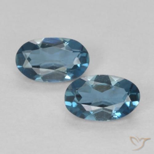 0.60ctw Natürlicher London Blau Topas, Oval, VVS-VS