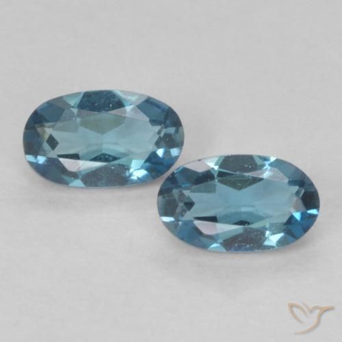 0.59ctw Natürlicher London Blau Topas, Oval, VVS-VS