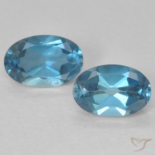 1.23ctw Natürlicher London Blau Topas, Oval, VVS-VS