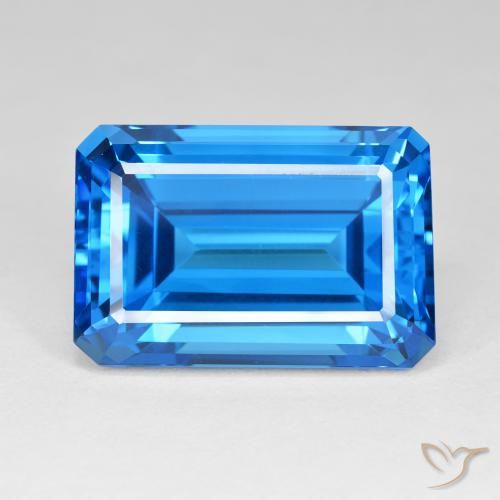 61.60ct Natürlicher Swiss Blue Topas, Smaragdschliff, IF
