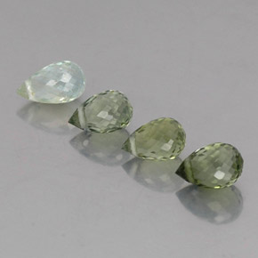 2,25 ct natürliche Helles Waldgrün Turmalin-Edelsteine, Briolette, VS