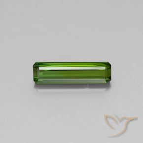 1.93ct Natürlicher Mittelgrün Turmalin, Smaragdschliff, VVS-VS