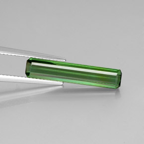 9,17 ctw natürlicher Grün Turmalin, Smaragdschliff, VVS-VS