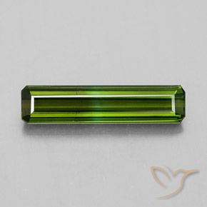 1.20ct Natürlicher dunkelgrün Turmalin, Smaragdschliff, VS-SI