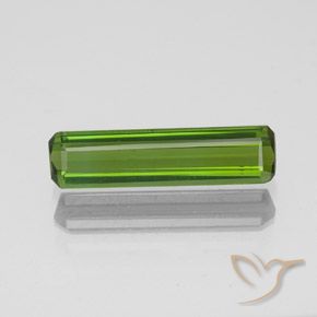 1.10ct Natürlicher dunkelgrün Turmalin, Smaragdschliff, VS