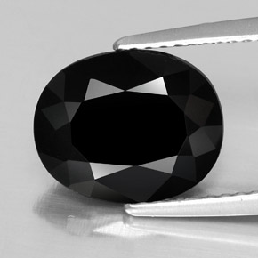 3,07 ctw natürlicher schwarzer Turmalin, Oval Schliff, Lichtundurchlässig