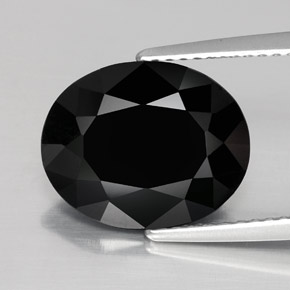 4,31 ctw natürlicher schwarzer Turmalin, Oval Schliff, Lichtundurchlässig