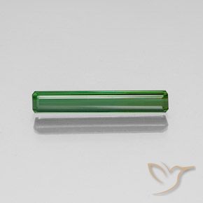2.51ct Natürlicher Mittelgrün Turmalin, Smaragdschliff, VVS