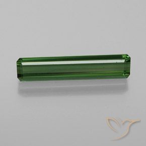 1.35ct Natürlicher dunkelgrün Turmalin, Smaragdschliff, VVS-VS