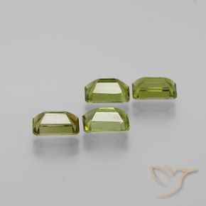 2.36 ct natürliche Mittel-Dunkelgrün Turmalin-Edelsteine, Oktagonschliff, VS