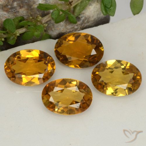 2.74 ct natürliche Mittleres Gold Turmalin-Edelsteine, Oval, VVS