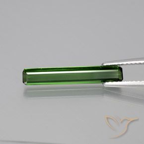 1.67ct Natürlicher dunkelgrün Turmalin, Smaragdschliff, VVS-VS