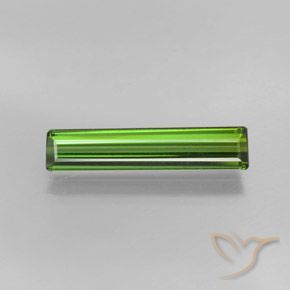 1.93ct Natürlicher Mittelgrün Turmalin, Smaragdschliff, VVS-VS