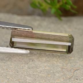 9,17 ctw natürlicher Zweifarbig Turmalin, Smaragdschliff, VS