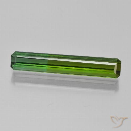 1.66ct Natürlicher dunkelgrün Turmalin, Smaragdschliff, VS