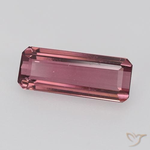 1.56ct Natürlicher Tiefes Magenta Turmalin, Oktagonschliff, VVS, Photo A