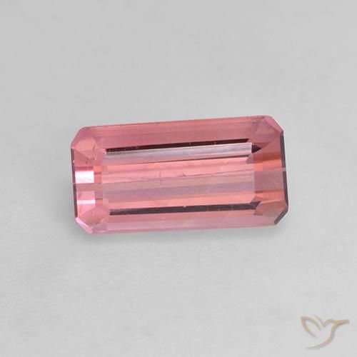 1.35ct Natürlicher Mittelrosa Turmalin, Smaragdschliff, VVS-VS