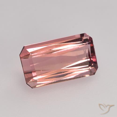 1.55ct Natürlicher Mittelrosa Turmalin, Smaragdschliff, VS