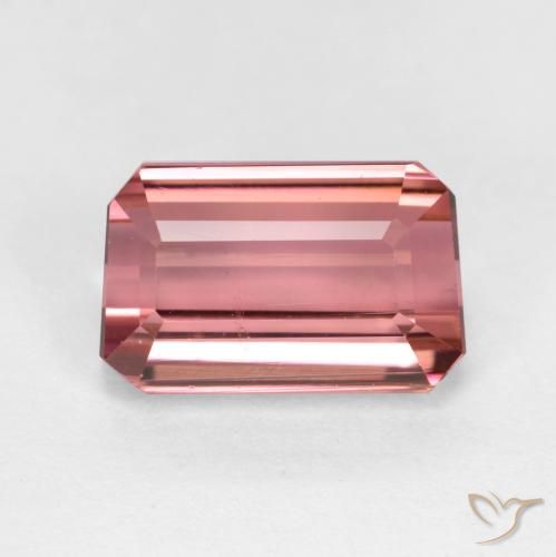 1.67ct Natürlicher Intensives Rosa Turmalin, Smaragdschliff, VS