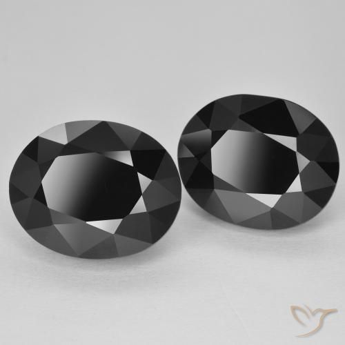 16.77 ct natürliche Schörl Turmalin-Edelsteine, Oval, Lichtundurchlässig