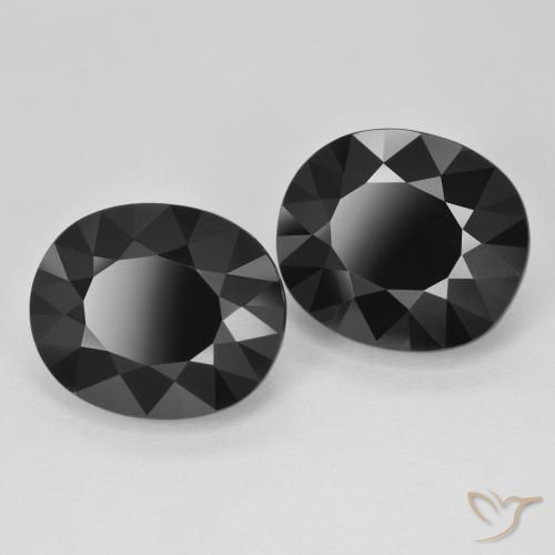 16.21 ct natürliche Schörl Turmalin-Edelsteine, Oval, Lichtundurchlässig