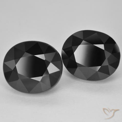 21.24 ct natürliche Schörl Turmalin-Edelsteine, Oval, Lichtundurchlässig