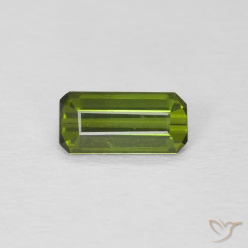 0.70ct Natürlicher Mittelgrün Turmalin, Smaragdschliff, VVS