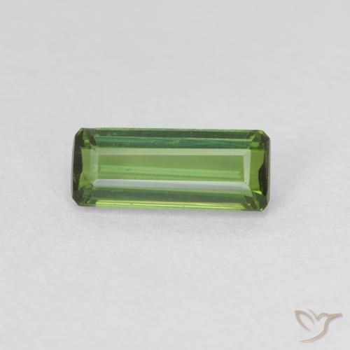 0.83ct Natürlicher tiefgrün Turmalin, Smaragdschliff, VS