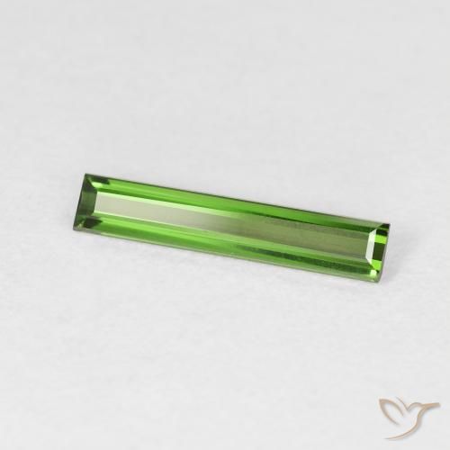 0.72ct Natürlicher dunkelgrün Turmalin, Baguette, VVS
