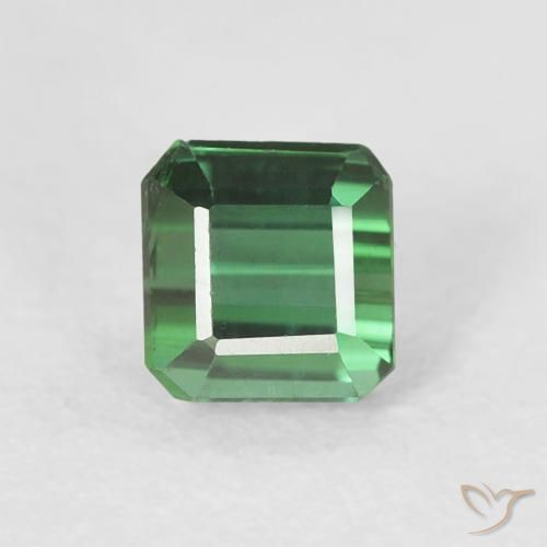 0.57ct Natürlicher Grün Turmalin, Smaragdschliff, VS